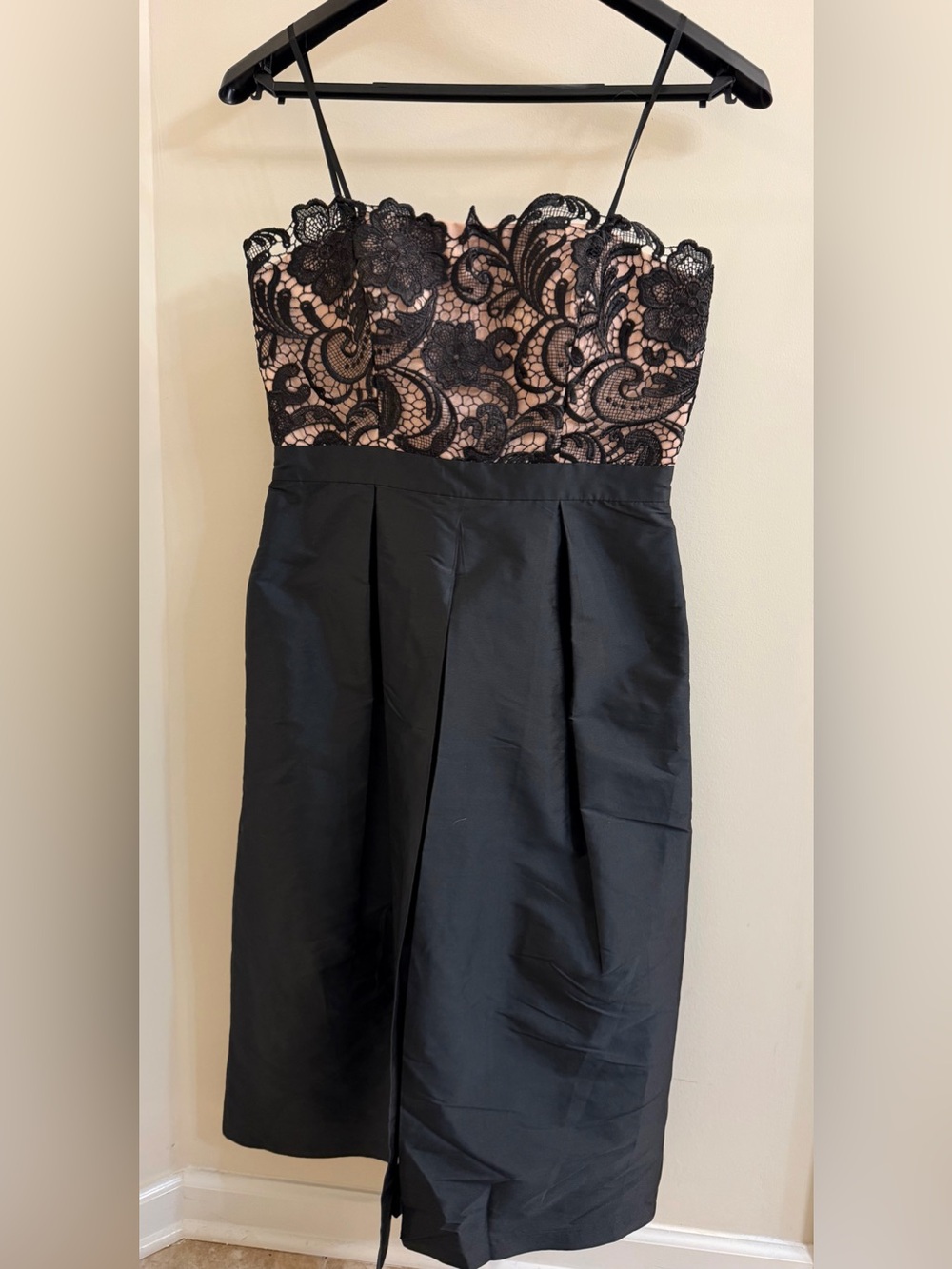 Adrianna Papell Jumpsuit, size 8